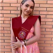 Profesora de Educación Primaria, con experiencia también en alumnos de secundaria